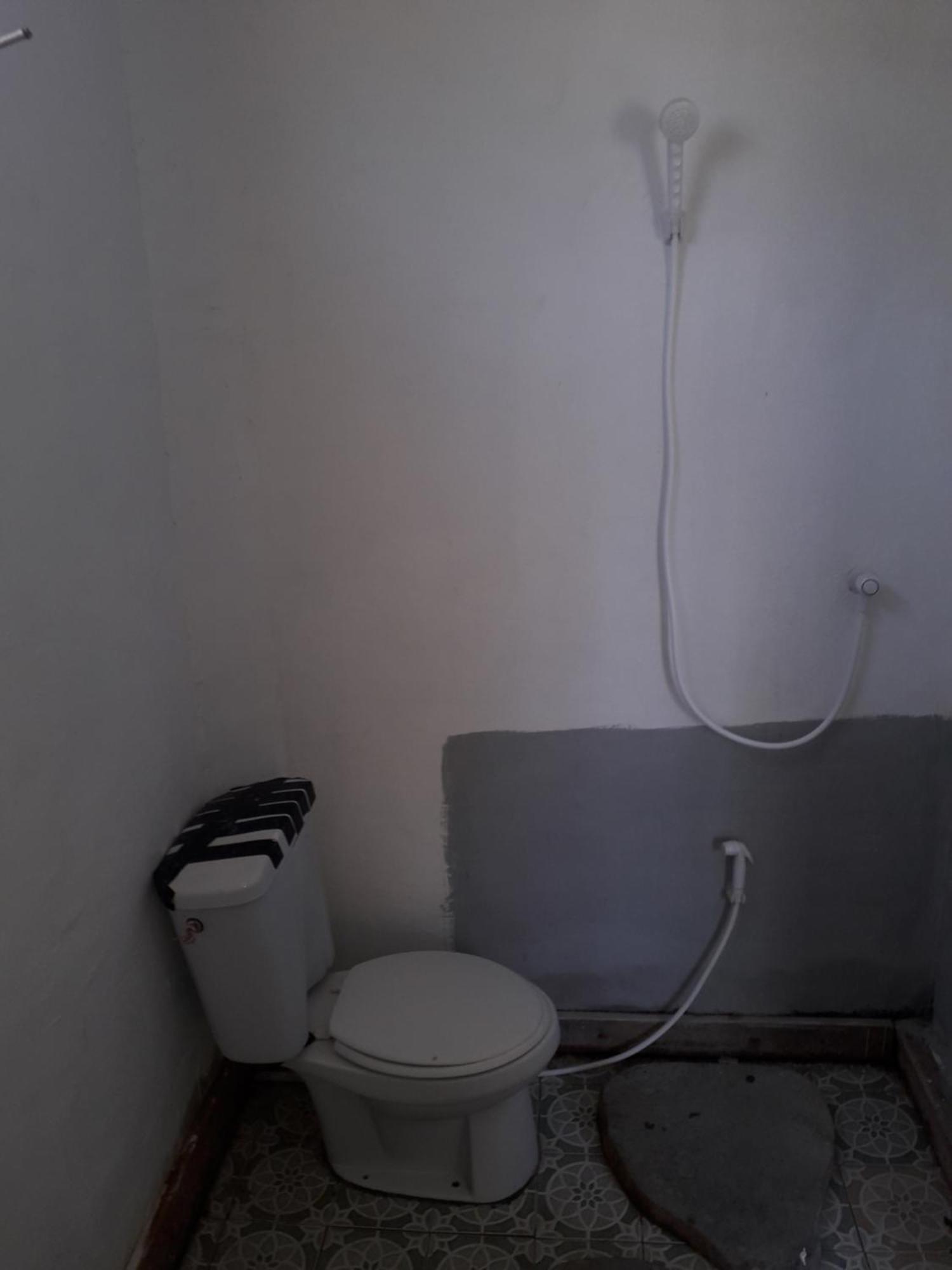 Crispycool Homestay Kuta  Екстер'єр фото